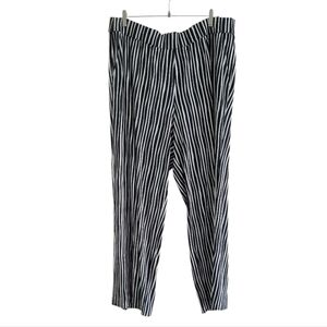 Lane Bryant Black & White Wide Leg Pull On Striped Pants Size 18/20